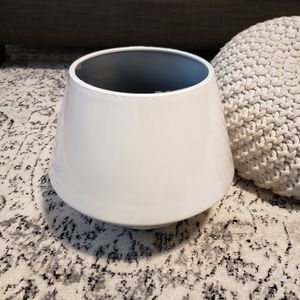 NWT Project 62 Modern Plastic Planter